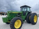 John Deere 4560