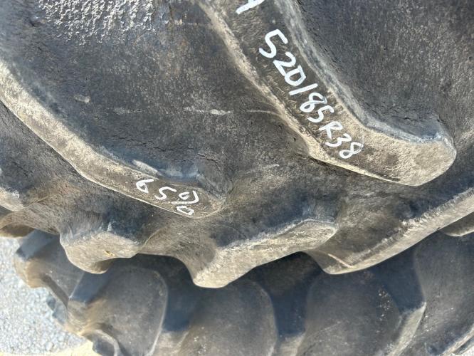 John Deere 520/85R38 DUAL KIT