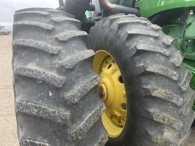 John Deere 9220