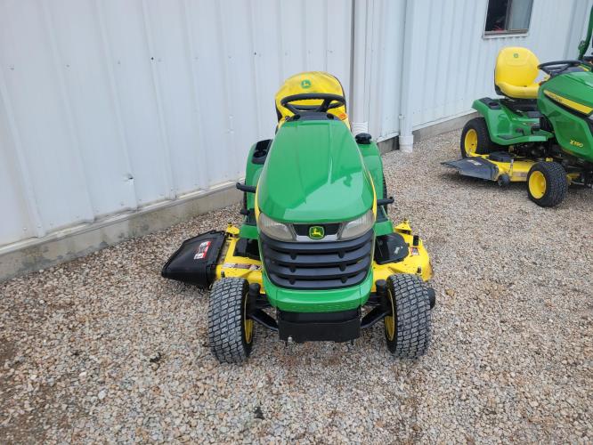 John Deere X320