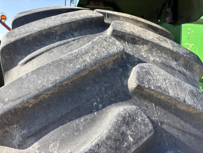John Deere 9530