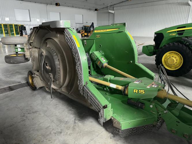 John Deere R15