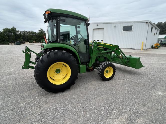 John Deere 4052R