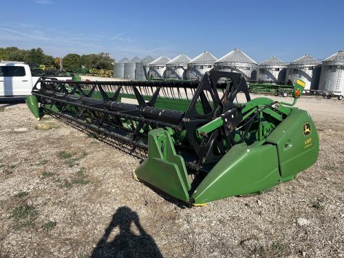 2004 John Deere 630F