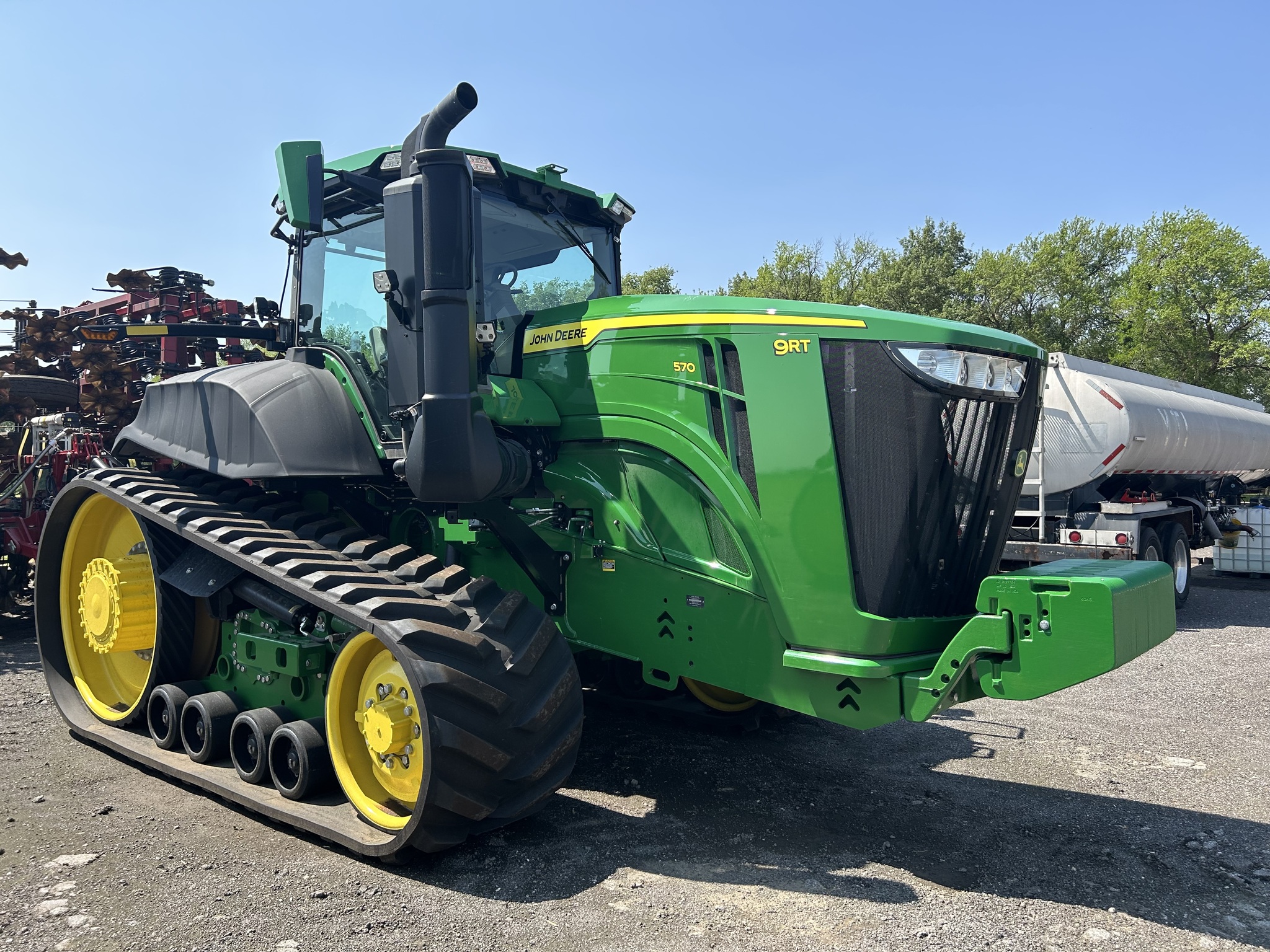 2022 John Deere 9RT 570