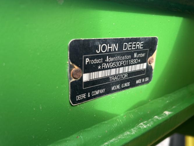 John Deere 9530