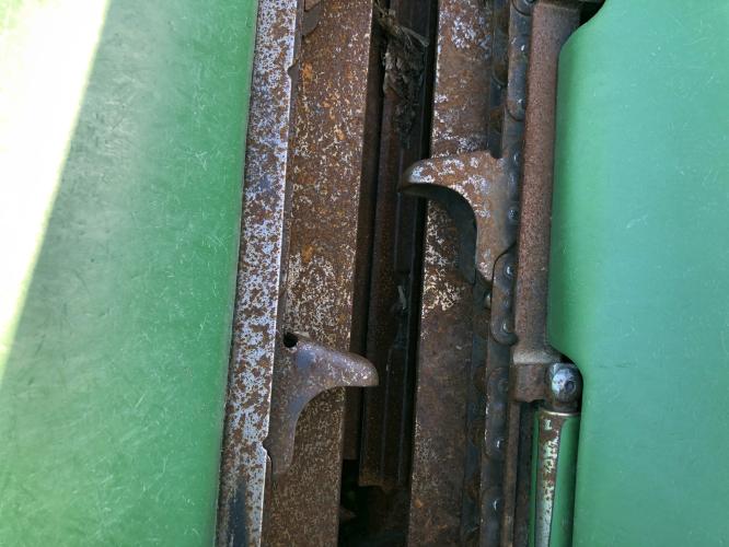 John Deere C16F
