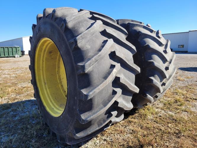 Goodyear 110045R46LSW