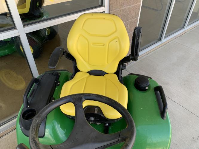 John Deere X730