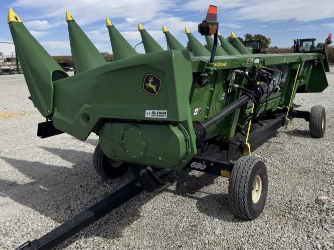 John Deere C8R
