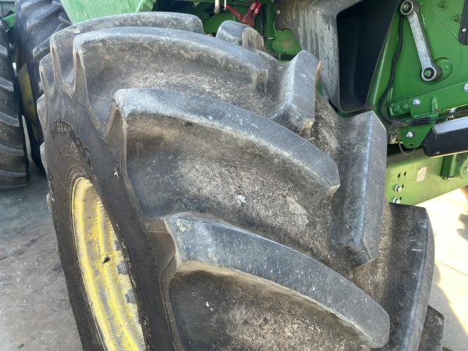 John Deere S680