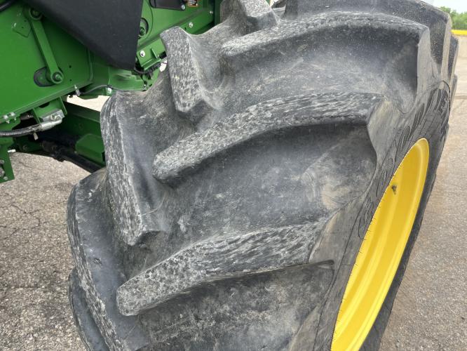 John Deere S780