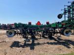 John Deere 2720