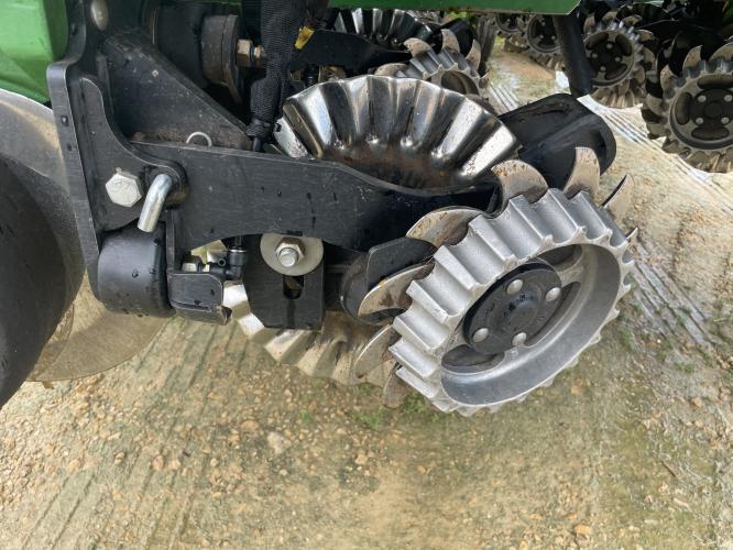 John Deere 1775NT